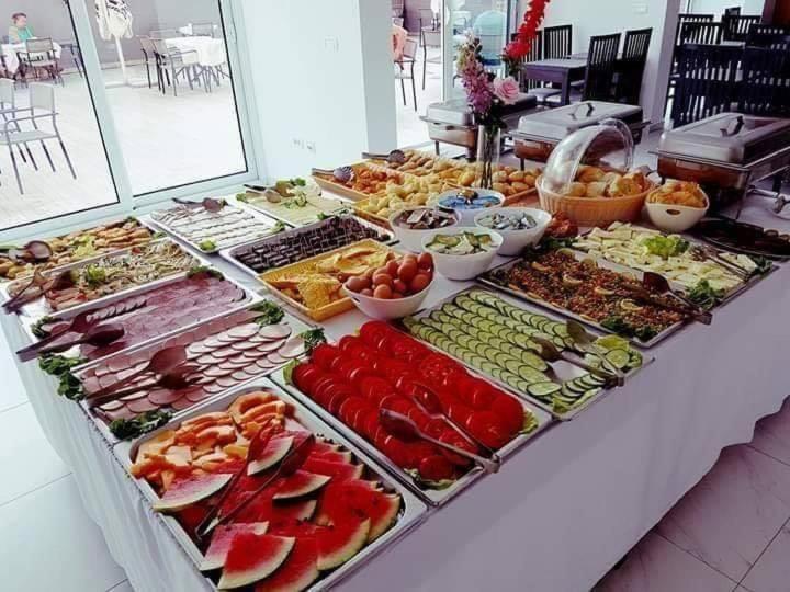 Scandinavian Hotel - Ulcinj Ulqin Екстериор снимка